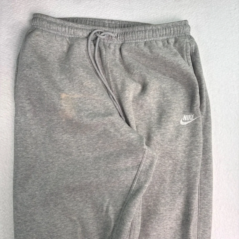 Nike‎ Sportswear Gray Fleece Jogger Sweatpants Athletic Lounge Size M